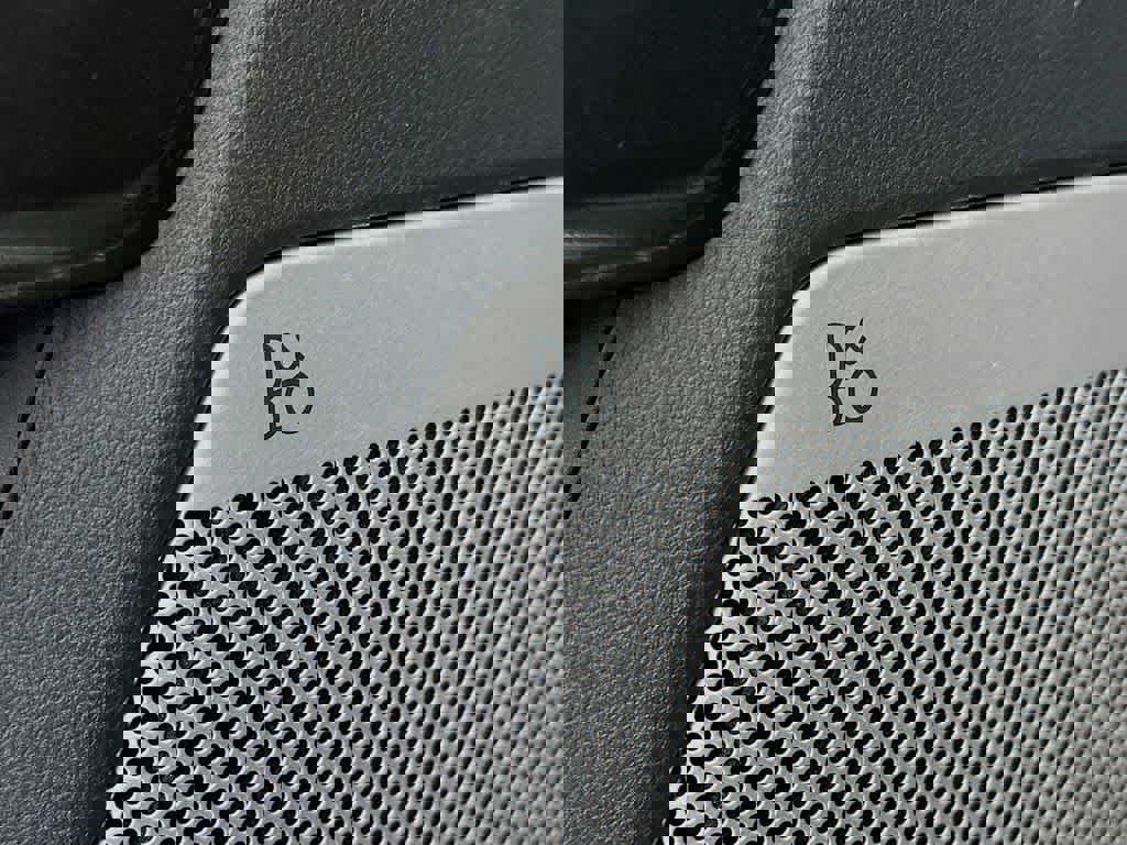 Certified 2021 Ford F150 XLT w/ Equipment Group 302A High image 31