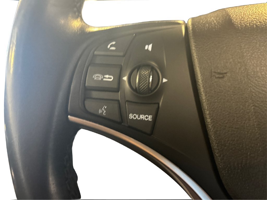 Used 2018 Acura MDX w/ Technology Package AWD/4WD image 34