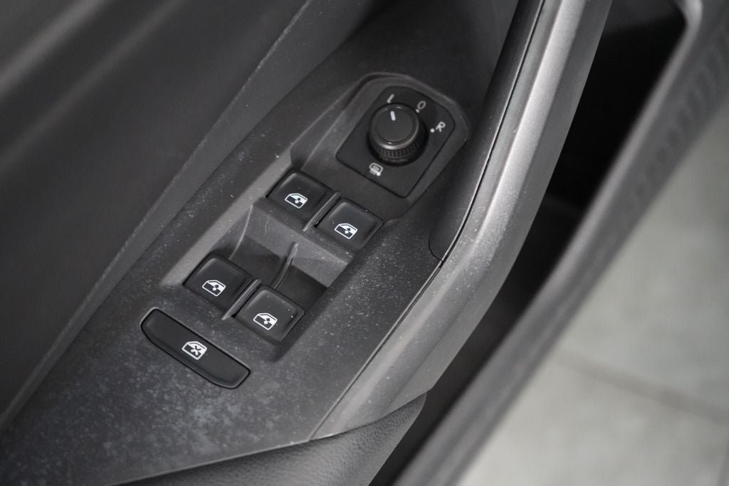 Used 2019 Volkswagen Jetta SEL FWD image 20