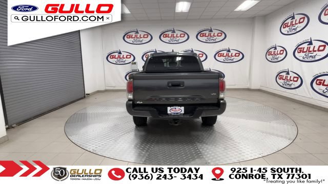 Used 2022 Toyota Tacoma TRD Off-Road w/ Technology Package AWD/4WD image 7