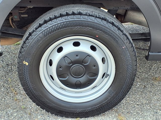 Certified 2022 Ford Transit 250 Medium Roof RWD image 34