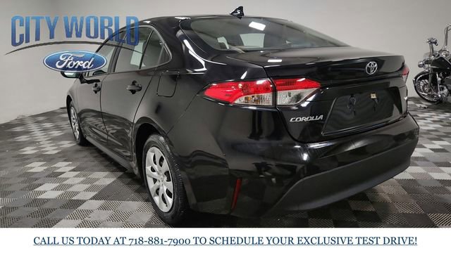 Used 2025 Toyota Corolla LE image 7