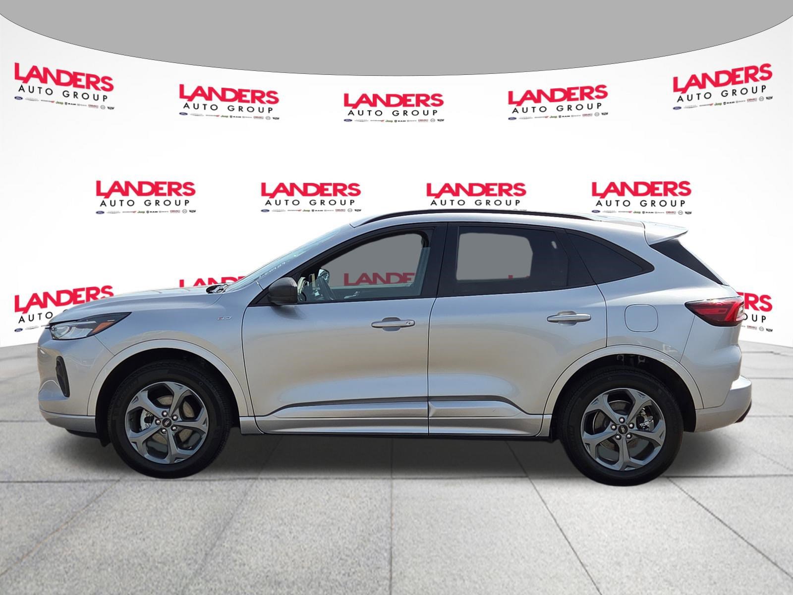 Certified 2024 Ford Escape ST-Line AWD/4WD image 6