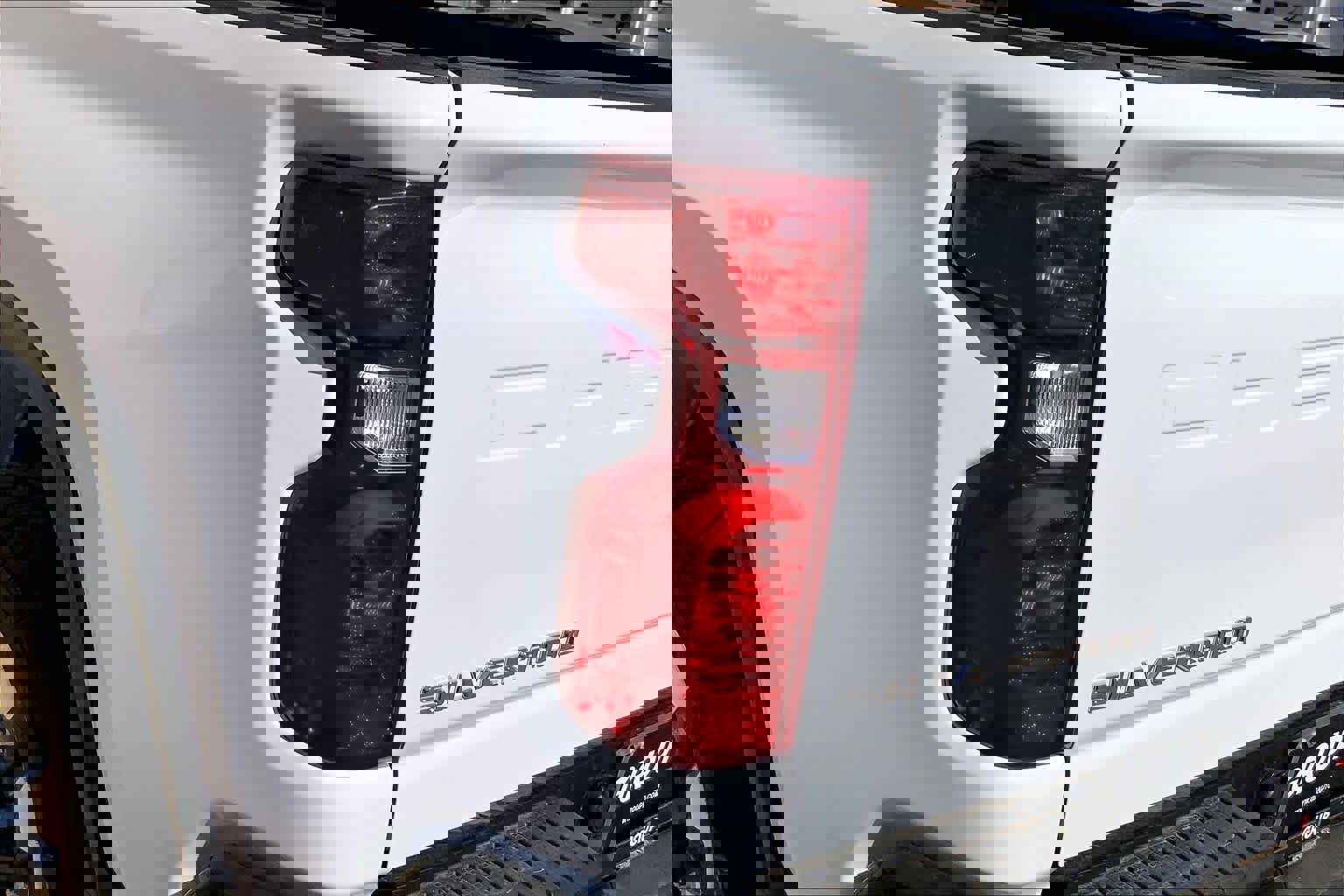 Used 2024 Chevrolet Silverado 2500 Custom w/ Custom Convenience Package image 29