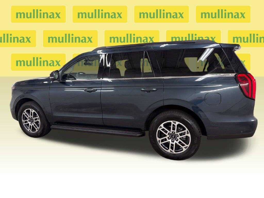 Certified 2025 Ford Expedition Active RWD image 14