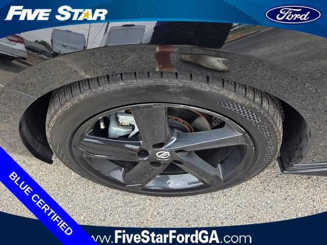 Used 2023 Nissan Sentra SR w/ Midnight Edition Package FWD image 10