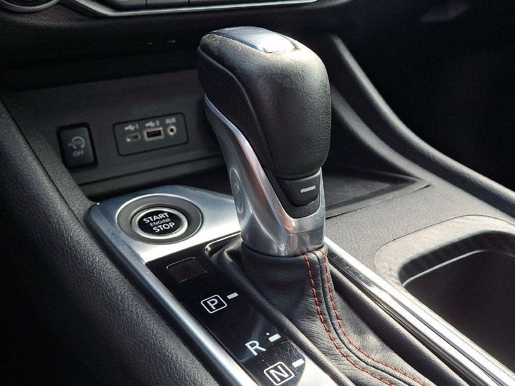 Used 2025 Nissan Sentra SR FWD image 14