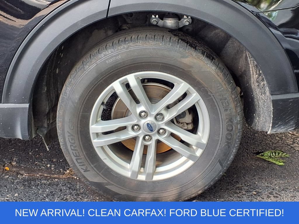 Certified 2023 Ford Explorer XLT w/ Equipment Group 202A AWD/4WD image 9