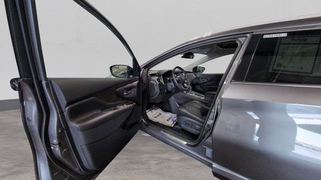 Used 2024 Nissan Murano Platinum w/ Cargo Package image 24