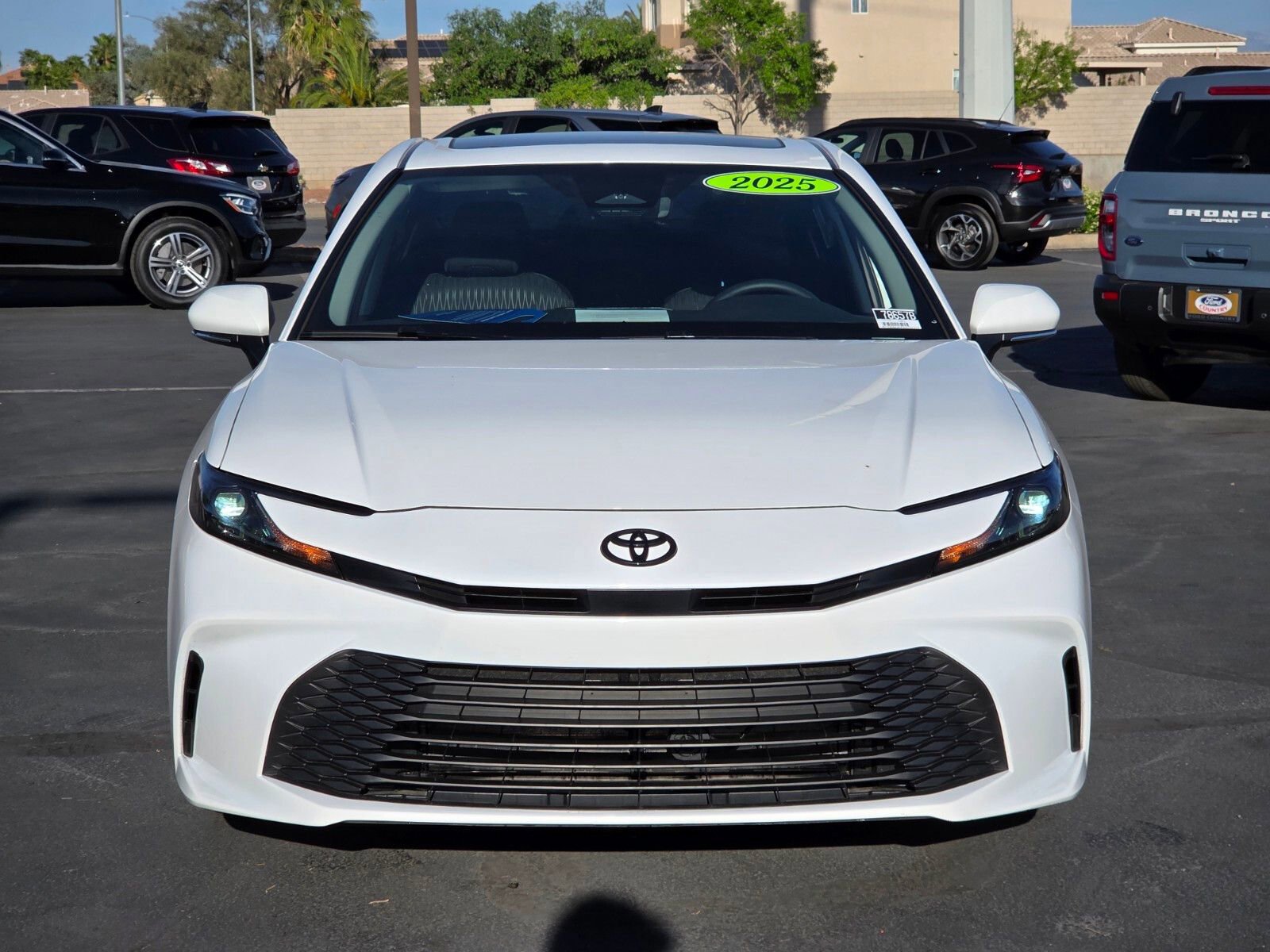 Used 2025 Toyota Camry LE w/ Convenience Package FWD image 8