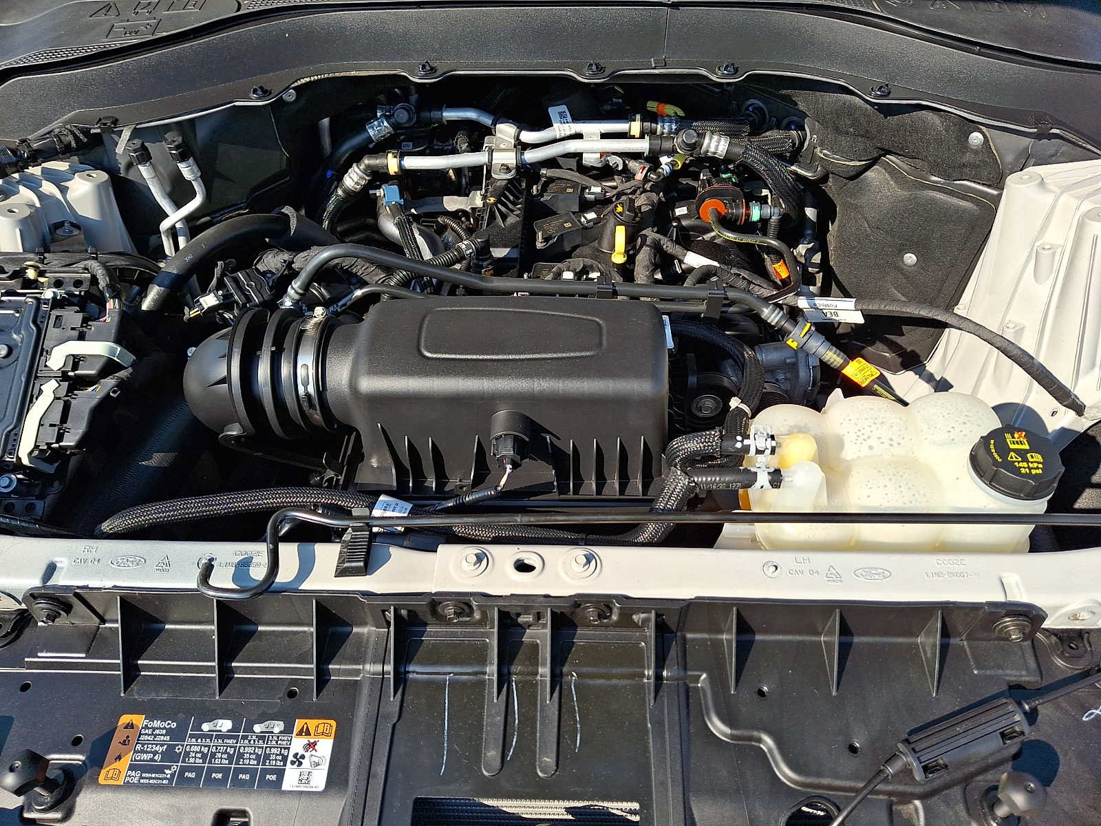 Certified 2023 Ford Explorer XLT w/ Equipment Group 202A AWD/4WD image 27