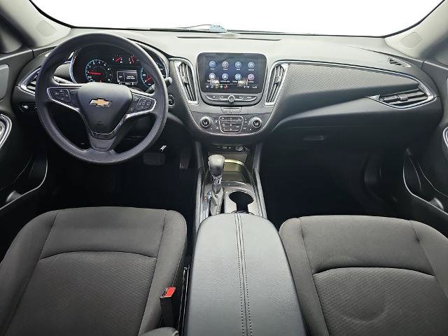 Used 2021 Chevrolet Malibu LT FWD image 9