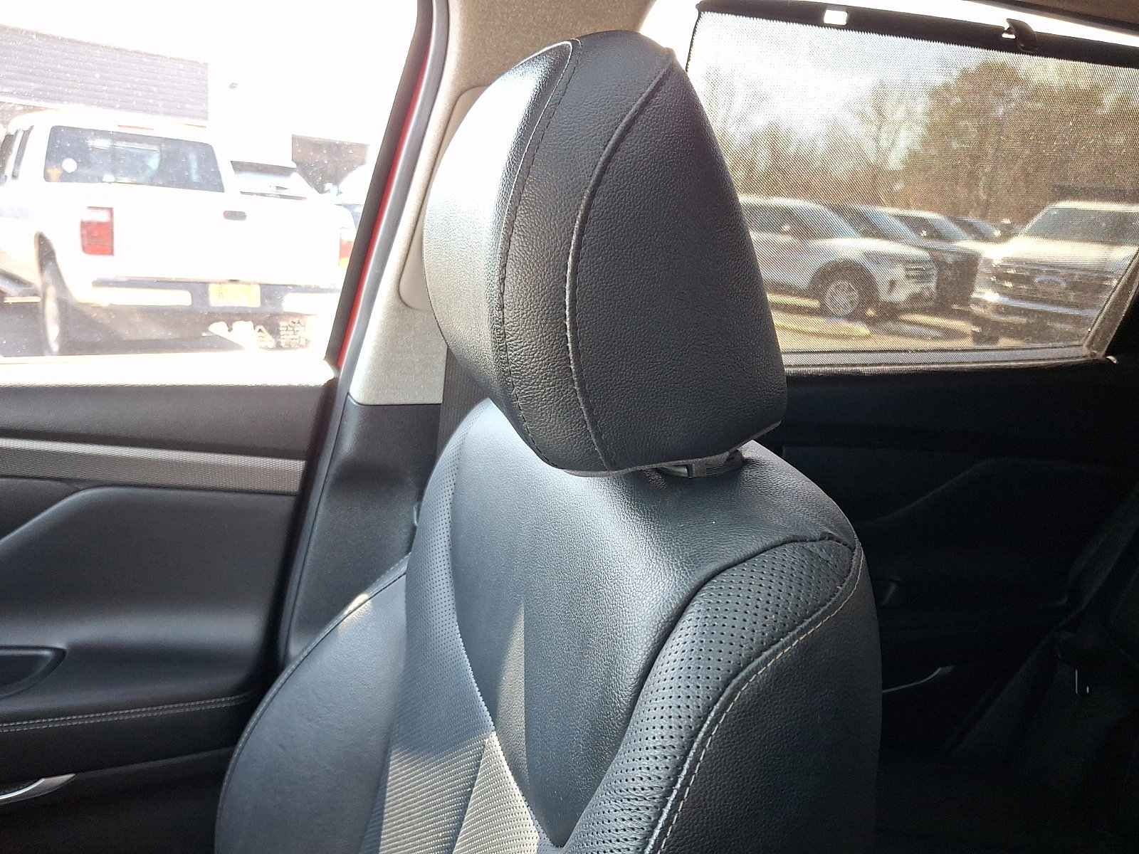 Used 2020 Hyundai Santa Fe SEL w/ Convenience + Premium Package image 17