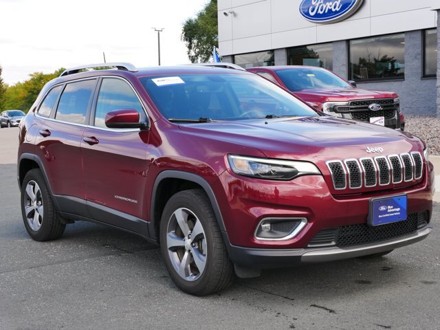 Used 2019 Jeep Cherokee Limited w/ Luxury Group AWD/4WD image 2