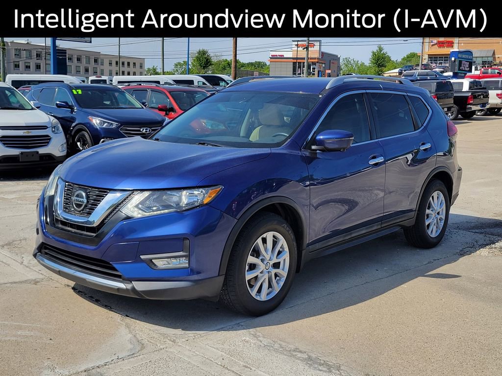 Used 2018 Nissan Rogue SV w/ Premium Package FWD image 32