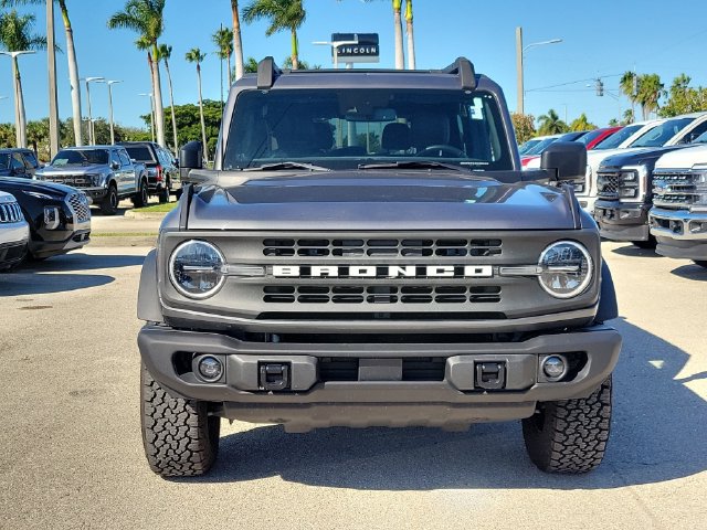 Certified 2024 Ford Bronco Black Diamond AWD/4WD image 2