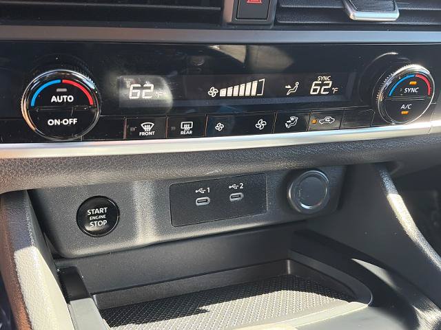 Used 2025 Nissan Rogue SV AWD/4WD image 12