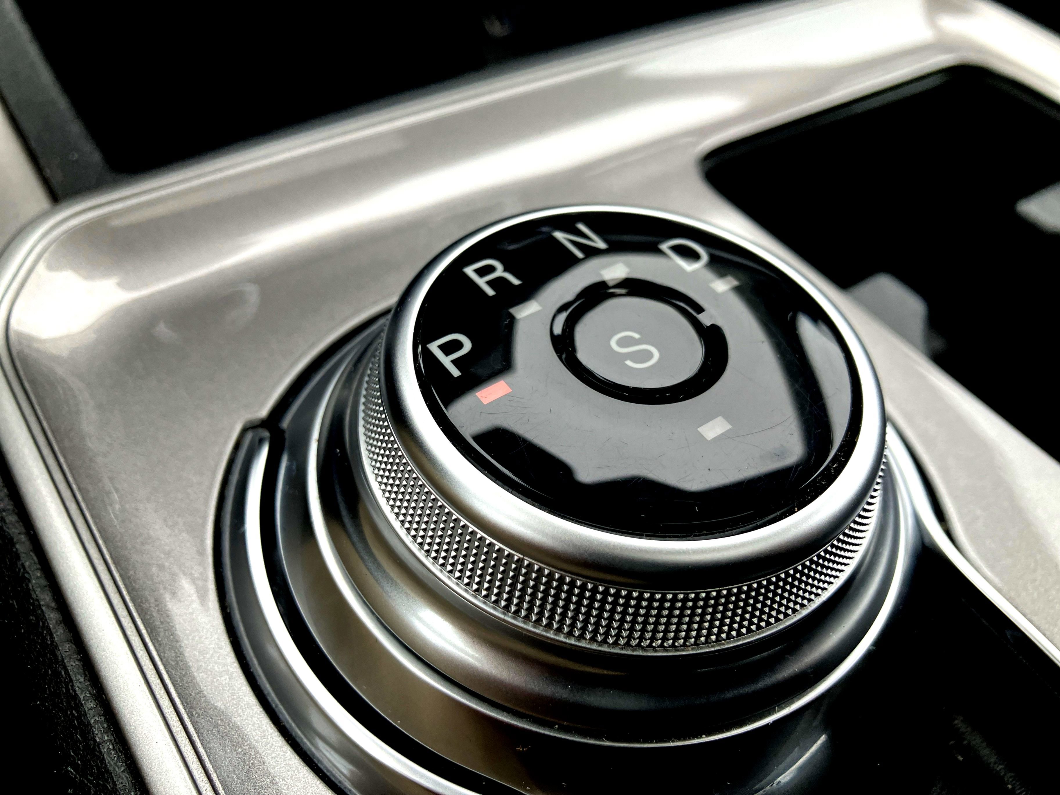 Certified 2024 Ford Edge SEL w/ Convenience Package image 28