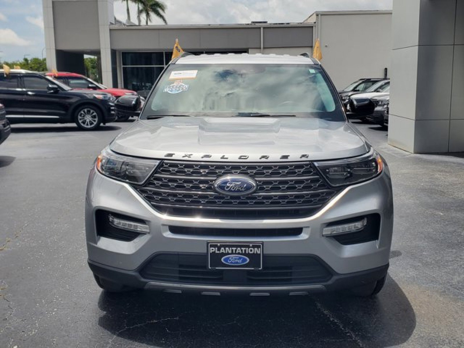 Certified 2023 Ford Explorer XLT w/ Equipment Group 202A RWD video 2