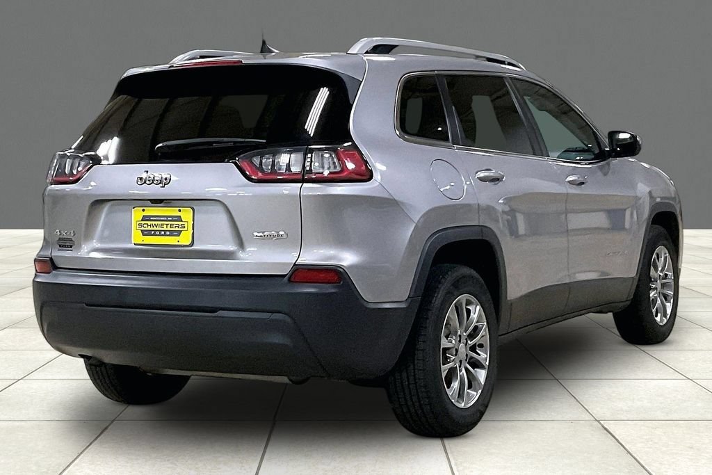 Used 2019 Jeep Cherokee Latitude Plus w/ Comfort/Convenience Group AWD/4WD image 12