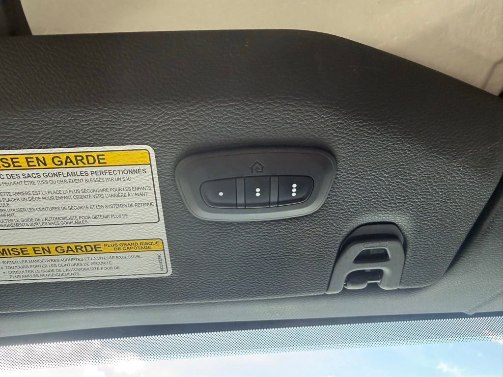 Used 2021 Jeep Wrangler Unlimited Sahara w/ Dual Top Group AWD/4WD image 29