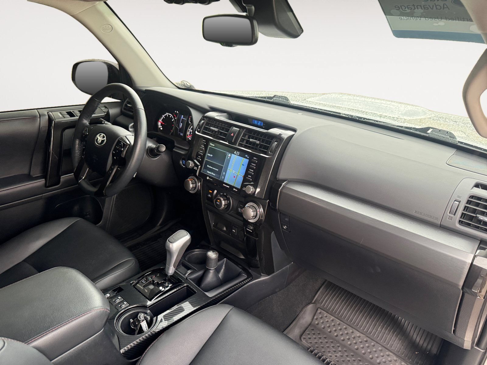 Used 2023 Toyota 4Runner TRD Off-Road Premium w/ Off Road Premium Plus Package AWD/4WD image 15