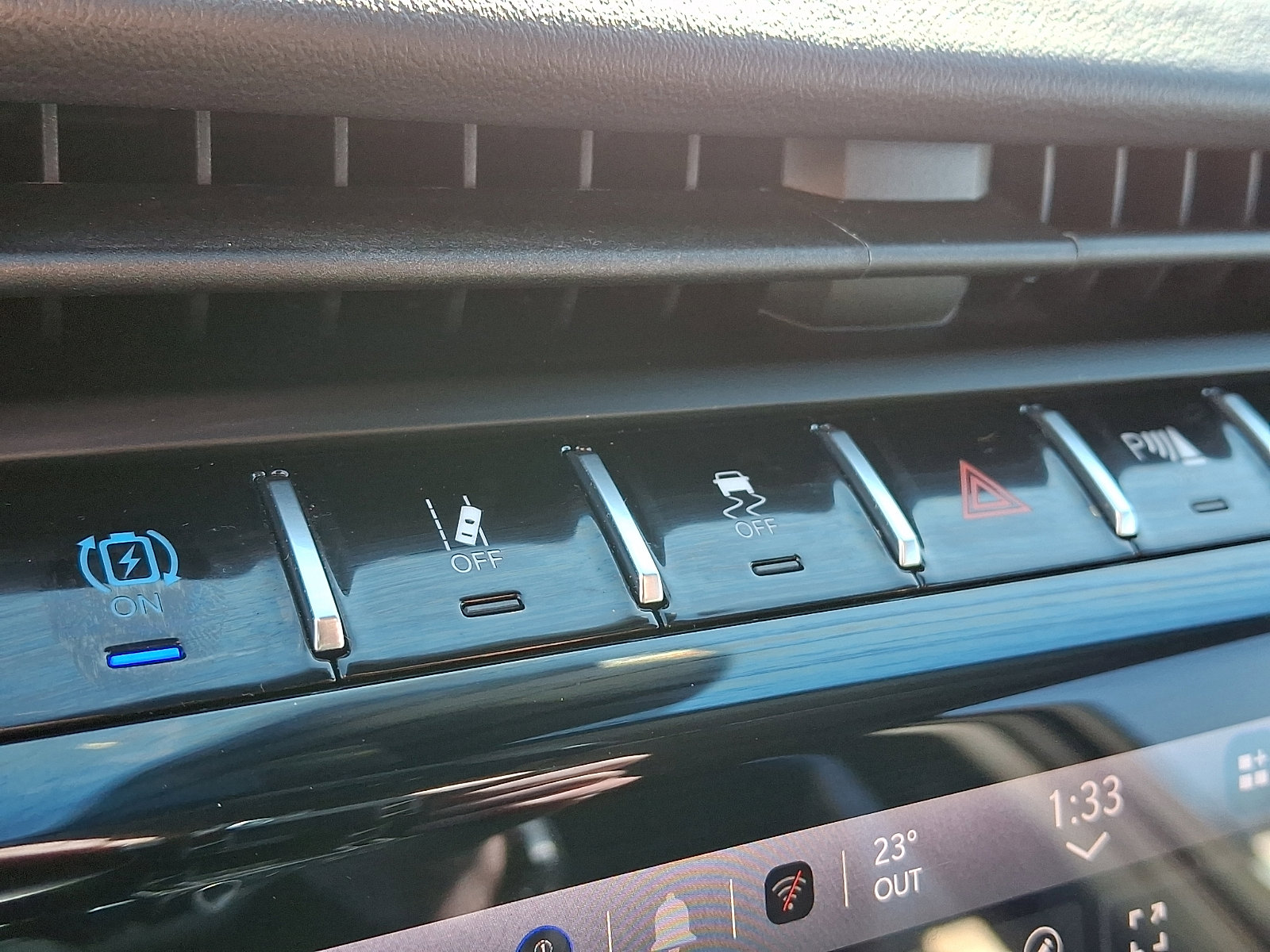 Used 2022 Jeep Grand Cherokee Limited 4xe w/ Luxury Tech Group II image 35