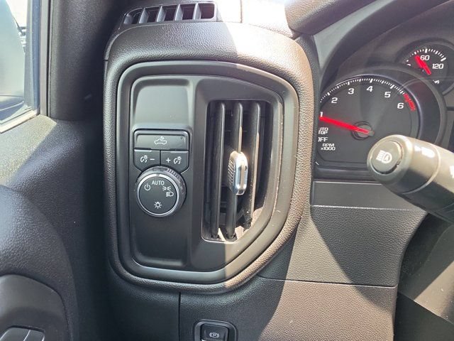 Used 2024 Chevrolet Silverado 1500 Custom w/ Turbomax Blackout Package RWD image 19