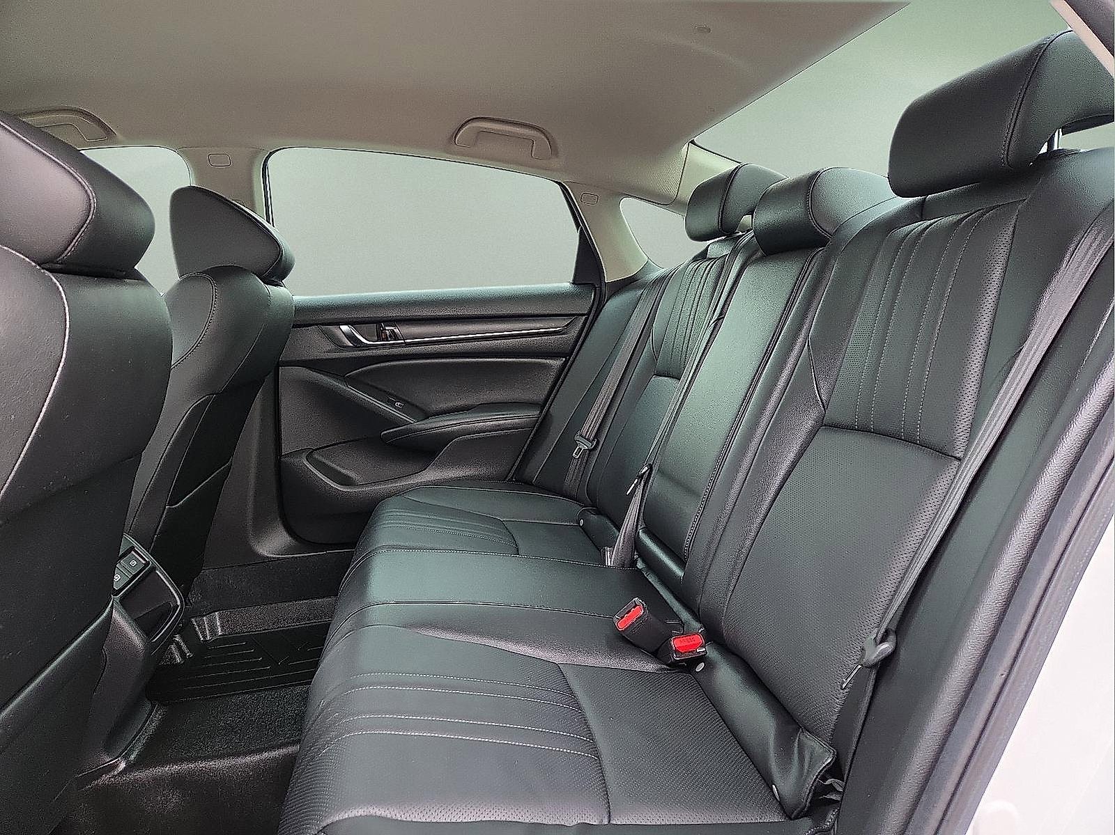 Used 2022 Honda Accord Sport Special Edition image 10