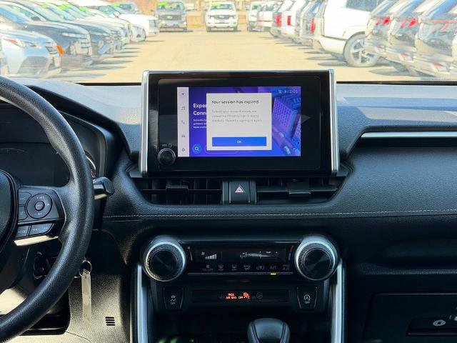 Used 2023 Toyota RAV4 LE AWD/4WD image 14