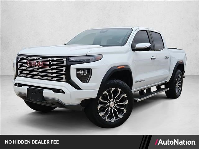 Used 2025 GMC Canyon Denali AWD/4WD image 1