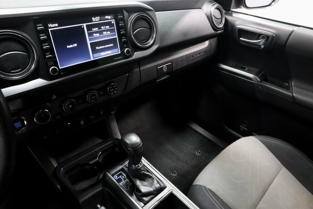 Used 2020 Toyota Tacoma TRD Off-Road image 30