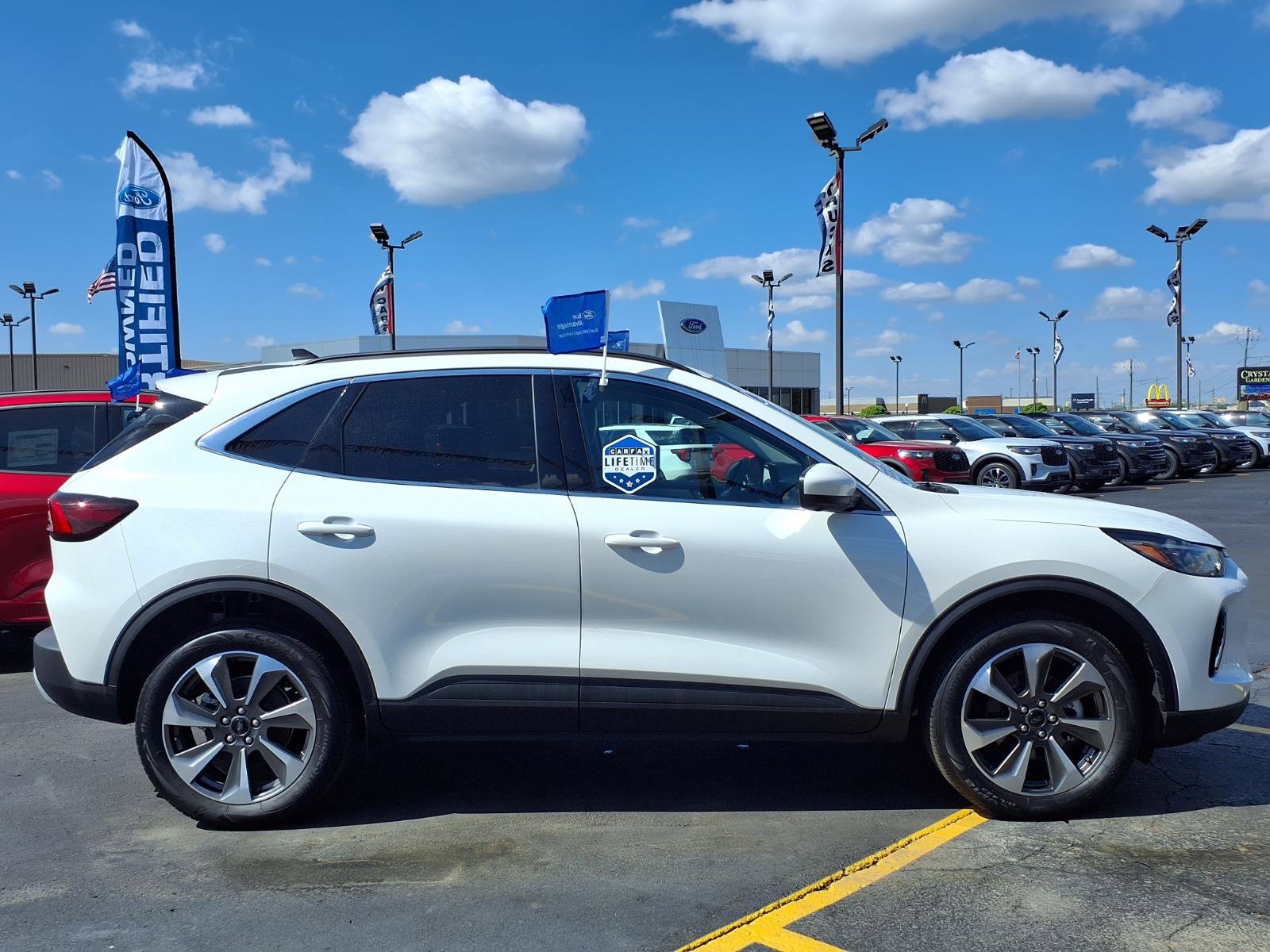 Certified 2023 Ford Escape Platinum AWD/4WD image 25