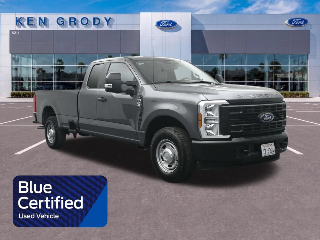 Certified 2025 Ford F250 XL RWD image 1