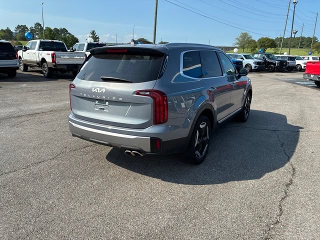Used 2025 Kia Telluride S FWD image 35