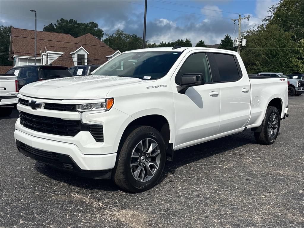 Used 2025 Chevrolet Silverado 1500 RST AWD/4WD image 3