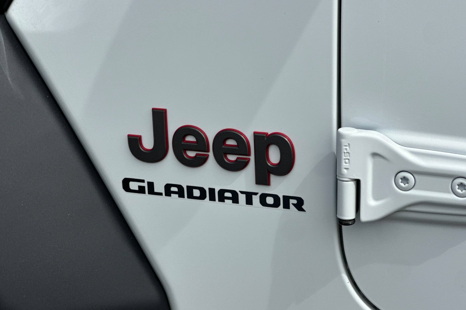 Used 2021 Jeep Gladiator Rubicon w/ Trailer Tow Package AWD/4WD image 25