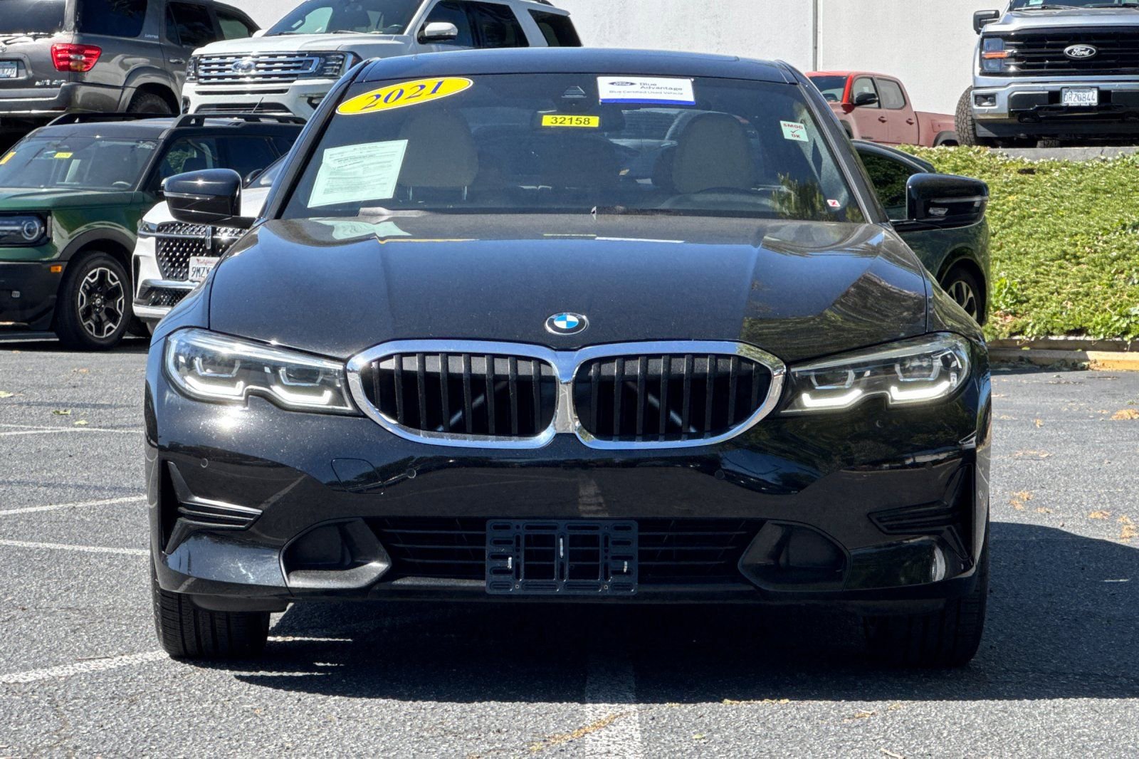 Used 2021 BMW 330i Sedan w/ Convenience Package RWD image 10