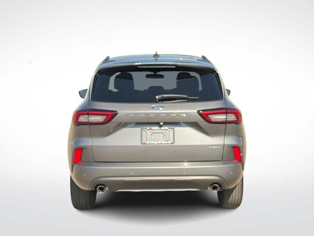 Certified 2024 Ford Escape ST-Line w/ Tech Pack #1 AWD/4WD image 7