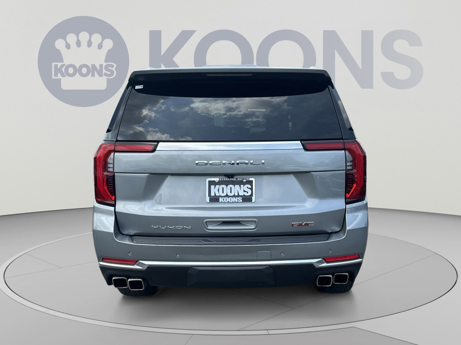 Used 2025 GMC Yukon XL Denali AWD/4WD image 10