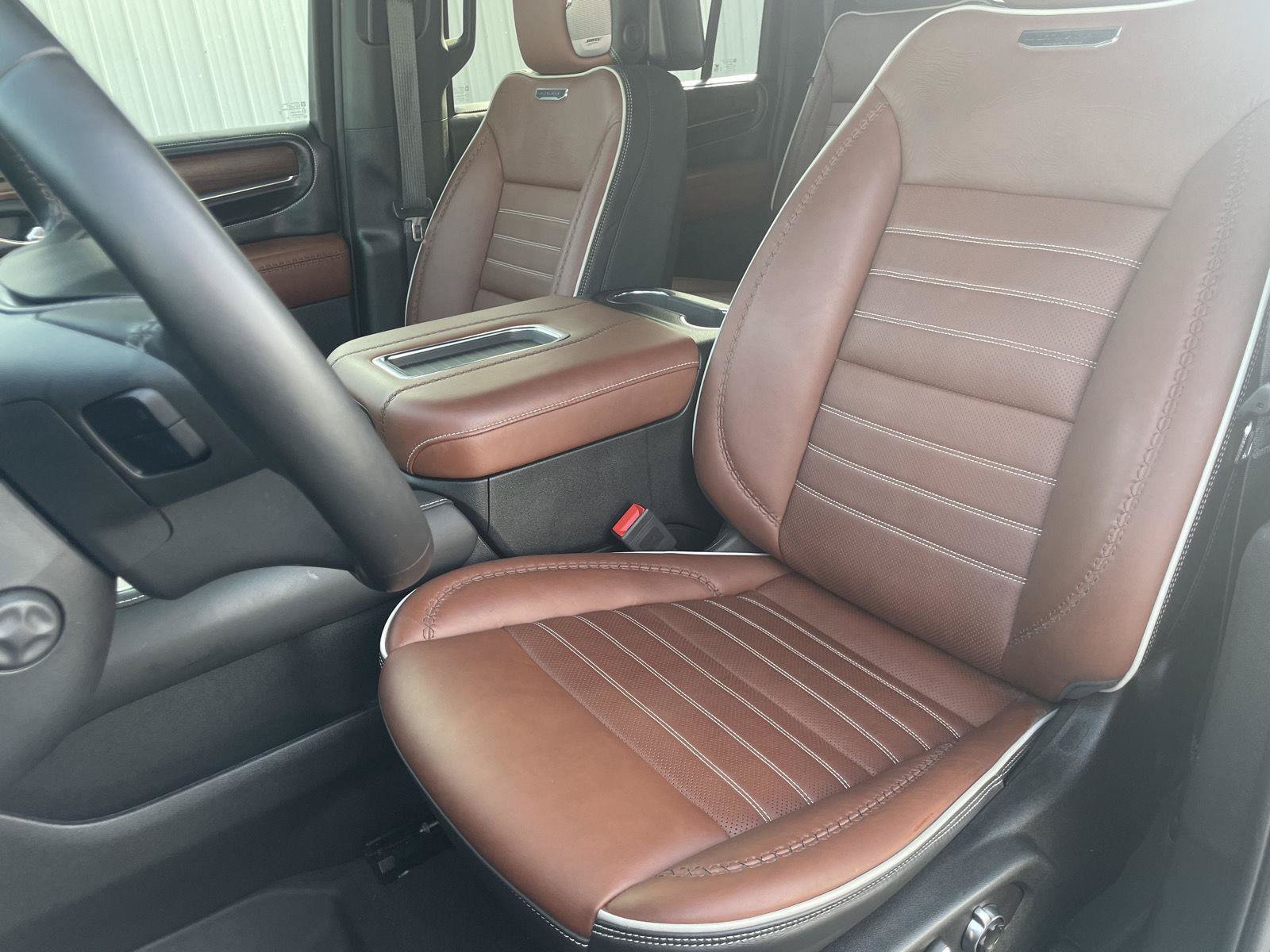 Used 2023 GMC Yukon XL Denali Ultimate AWD/4WD image 20