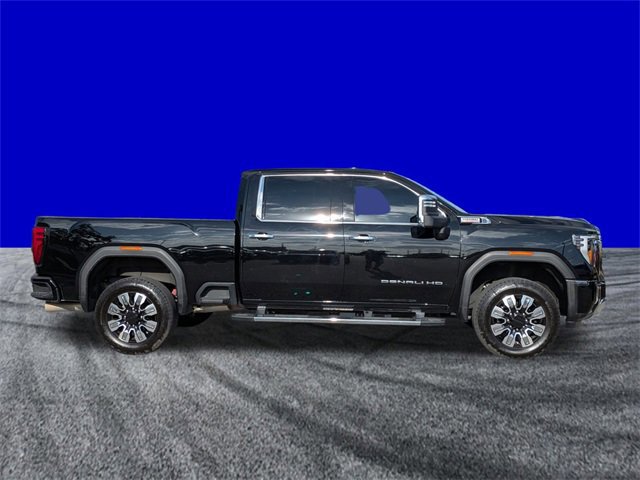 Used 2025 GMC Sierra 2500 Denali w/ Denali Reserve Package image 6