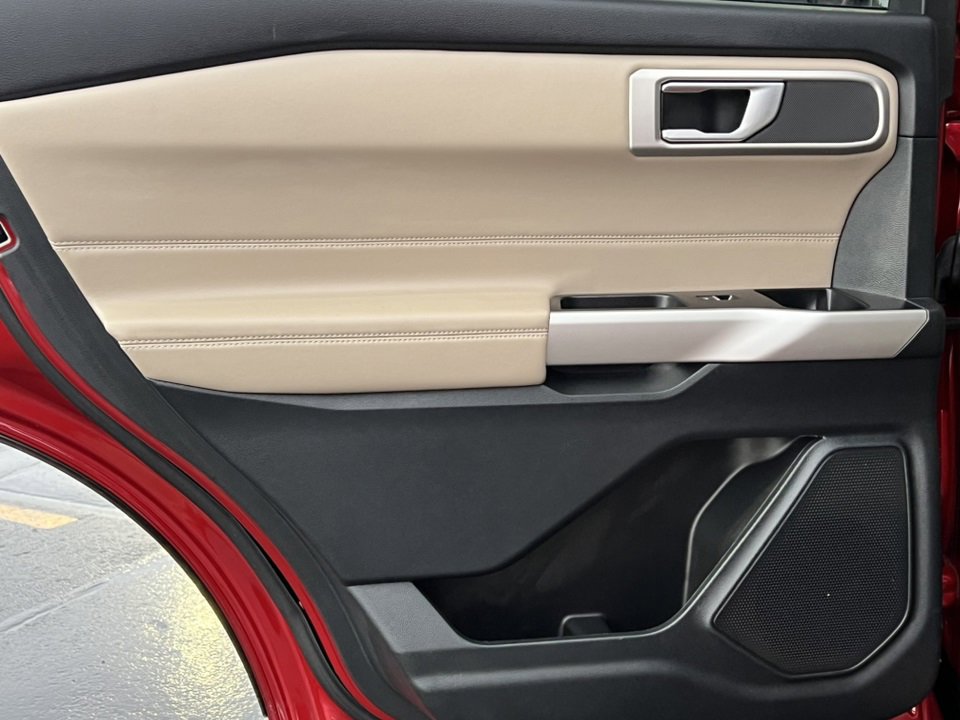 Certified 2023 Ford Explorer XLT w/ Equipment Group 202A image 35