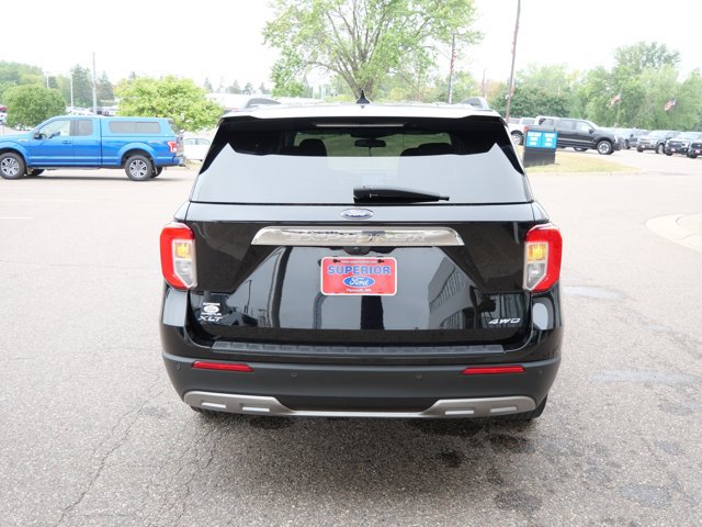 Certified 2023 Ford Explorer XLT w/ Equipment Group 202A AWD/4WD image 6