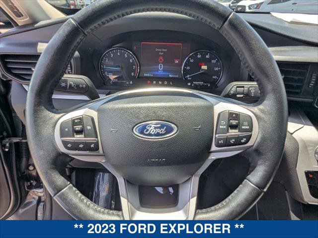 Certified 2023 Ford Explorer XLT RWD image 13