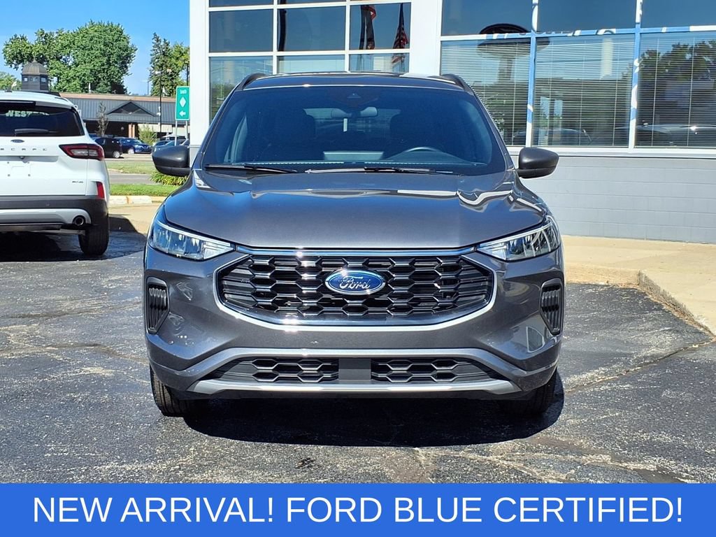 Certified 2024 Ford Escape ST-Line w/ Tech Pack #1 AWD/4WD image 23