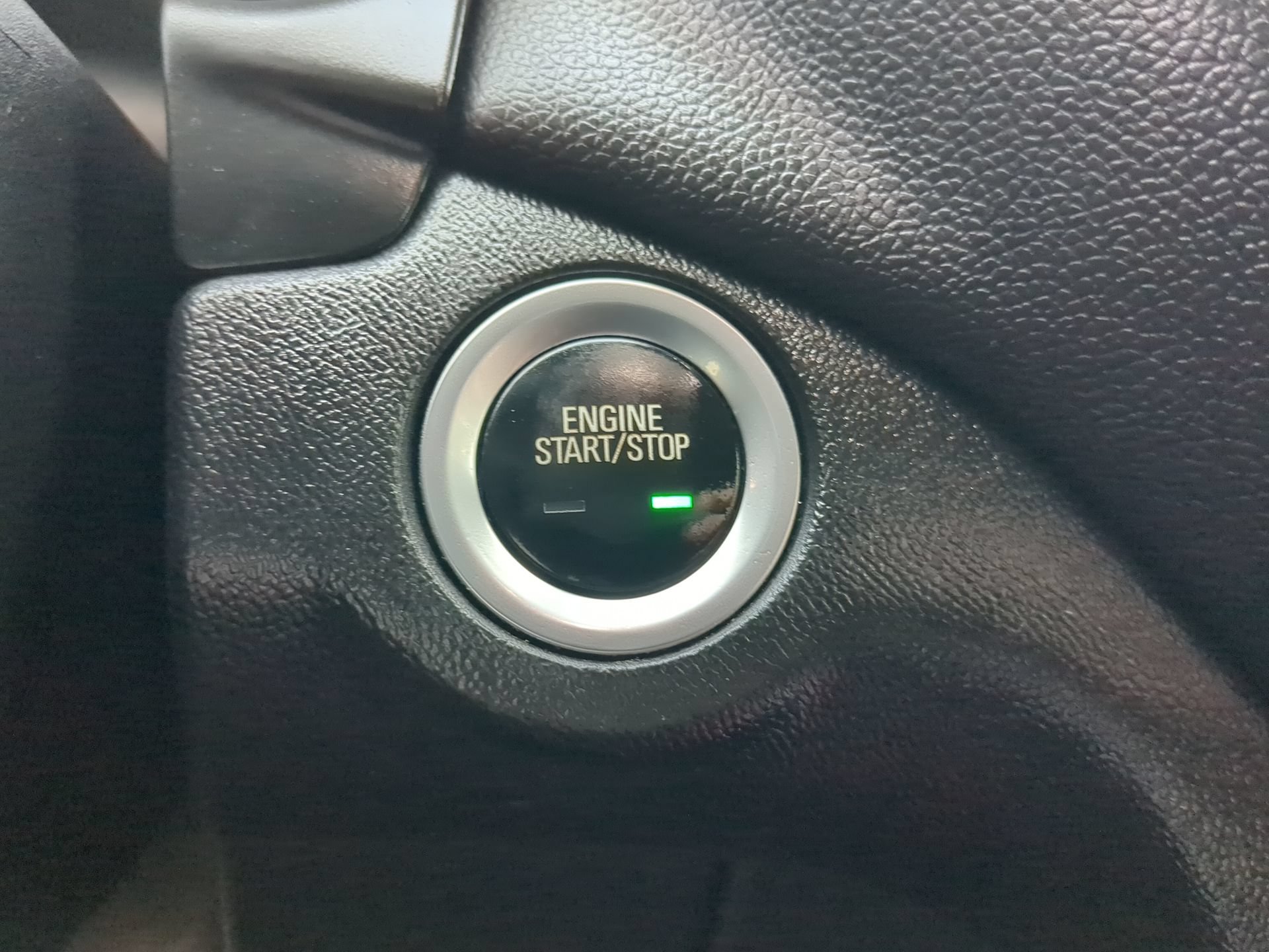 Used 2019 Chevrolet Equinox LT w/ Driver Convenience Package FWD image 67