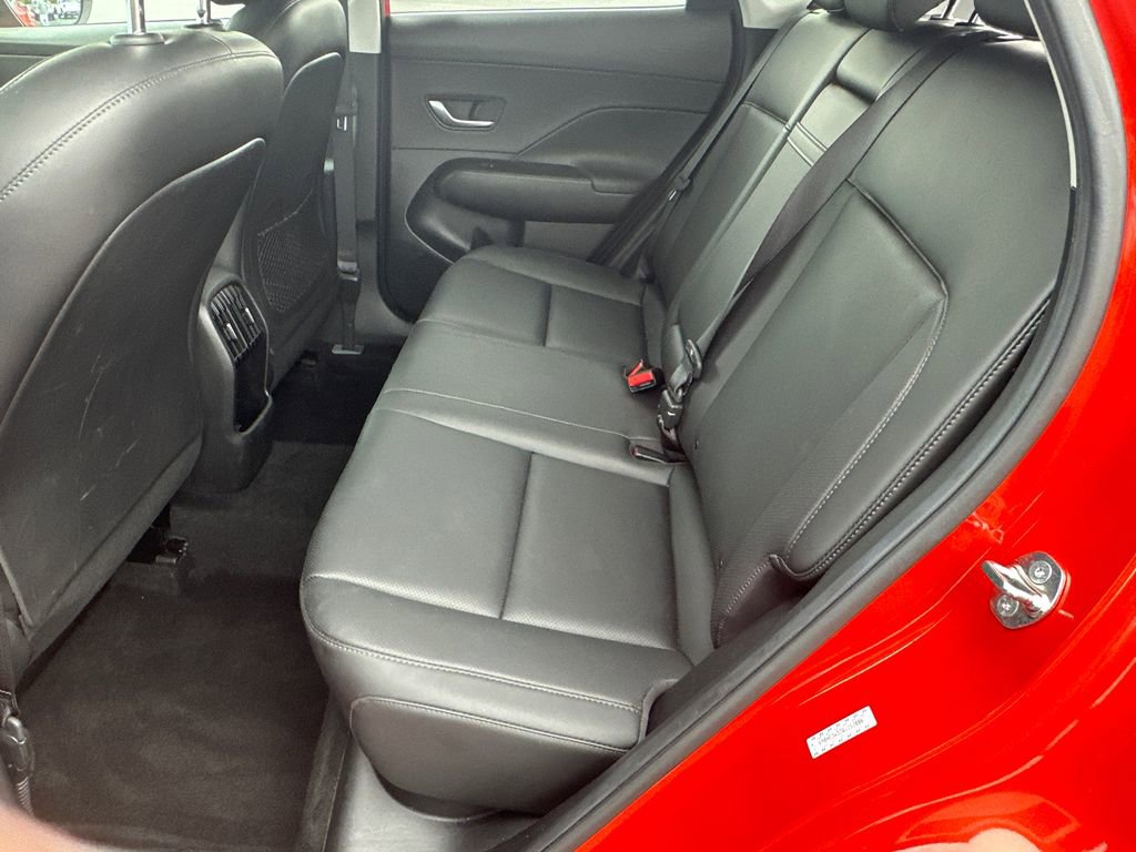 Used 2024 Hyundai Kona Limited FWD image 21