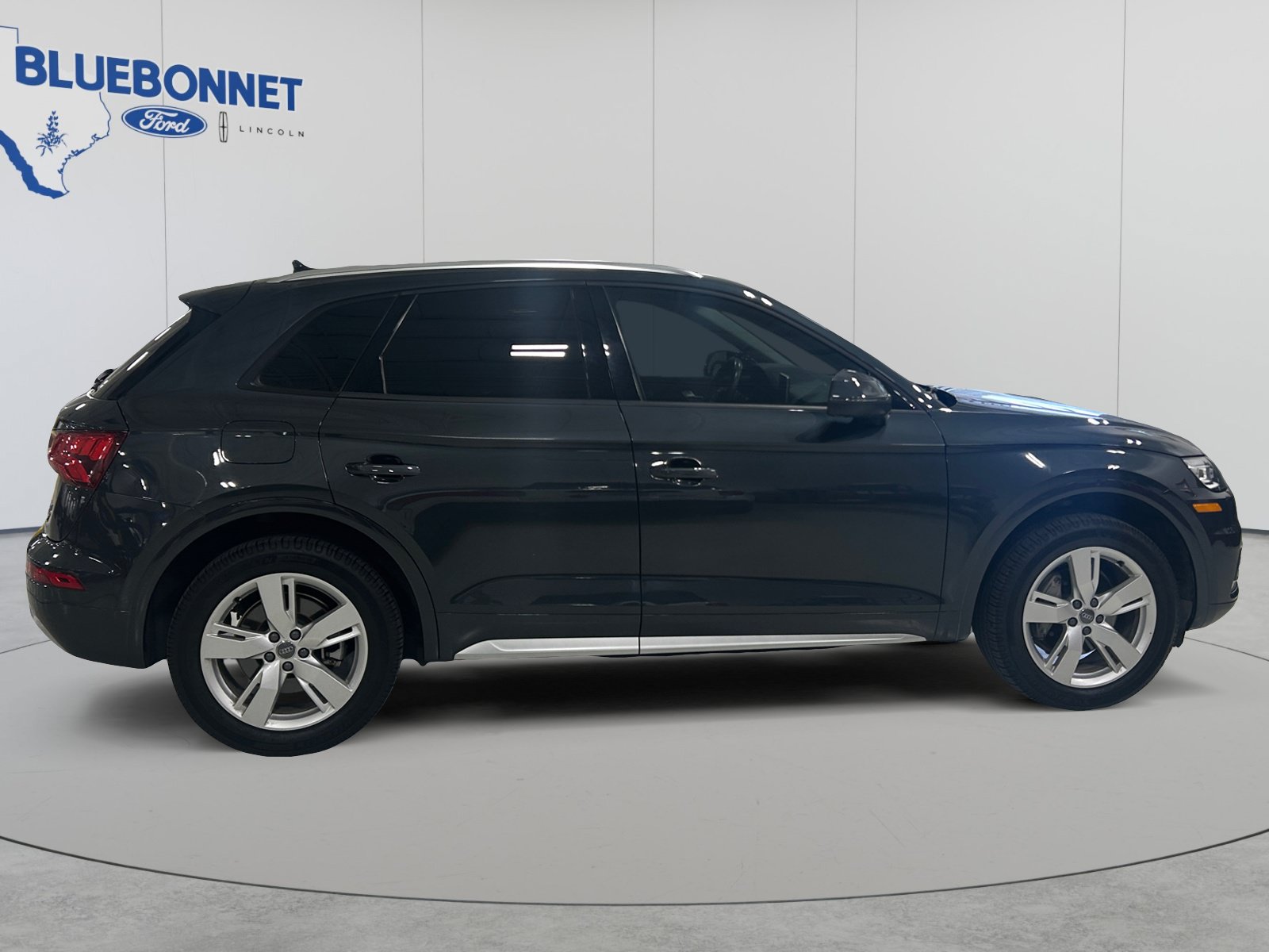 Used 2018 Audi Q5 2.0T Premium AWD/4WD image 4