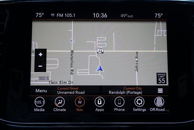 Used 2021 Jeep Grand Cherokee Limited image 7